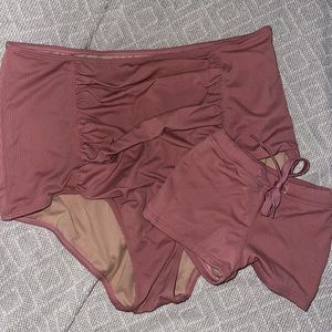 Kortni Jeane Ribbed Rose Euros